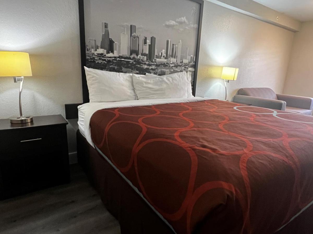 Hotel Super 8 By Wyndham Mont Belvieu - Baytown East Exteriér fotografie